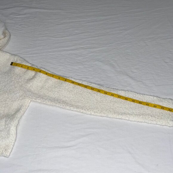 Women’s Fuzzy Hooded Button-Up Cardigan – Soft Plush – White – Size (L) - Picture 6 of 6